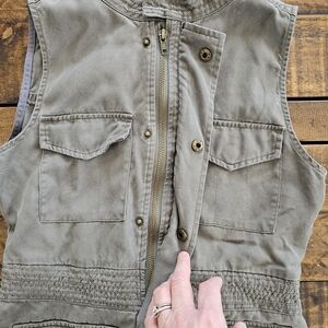 BKE Olive Green Vest